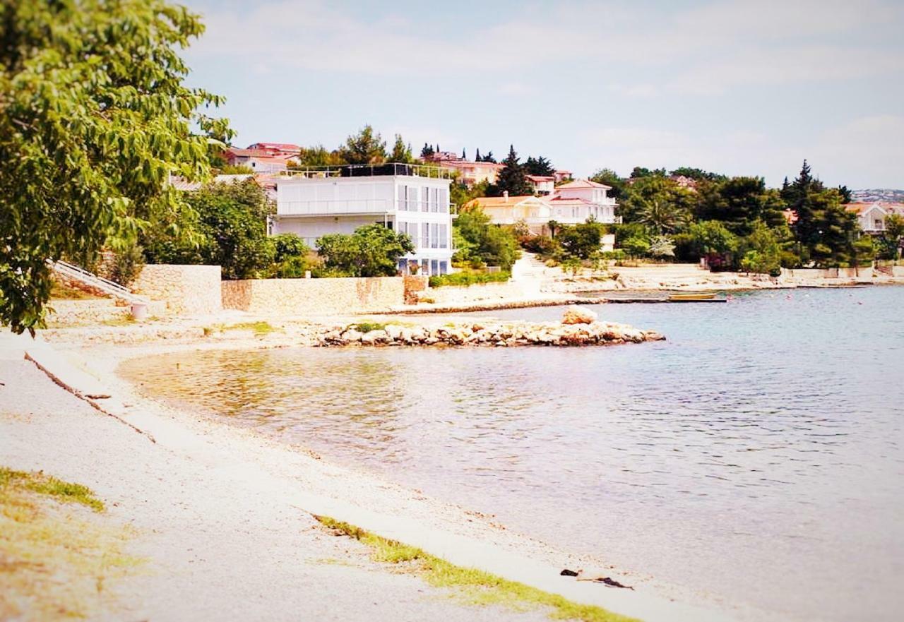 Apartmani Mala Sirena Maslenica Eksteriør bilde